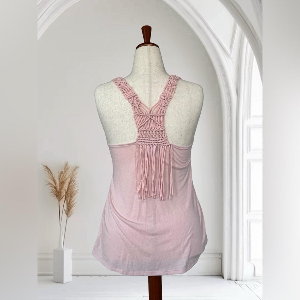 American Eagle Crochet Neck Tank Top with Fringe Details in the back - Picture 3 of 4